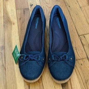 Navy wedge flats, grasshoper